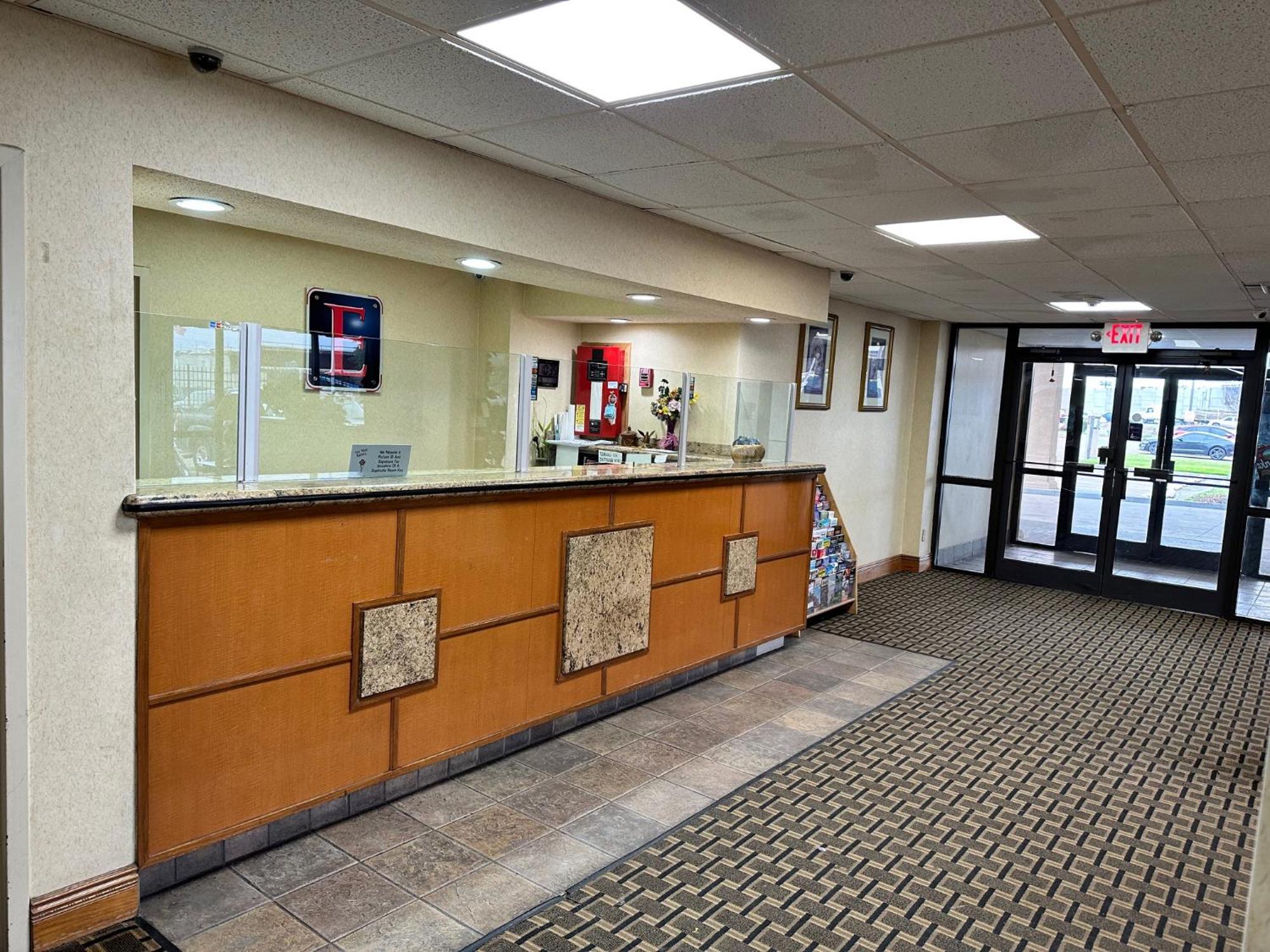 Executive Inn Dallas Dış mekan fotoğraf